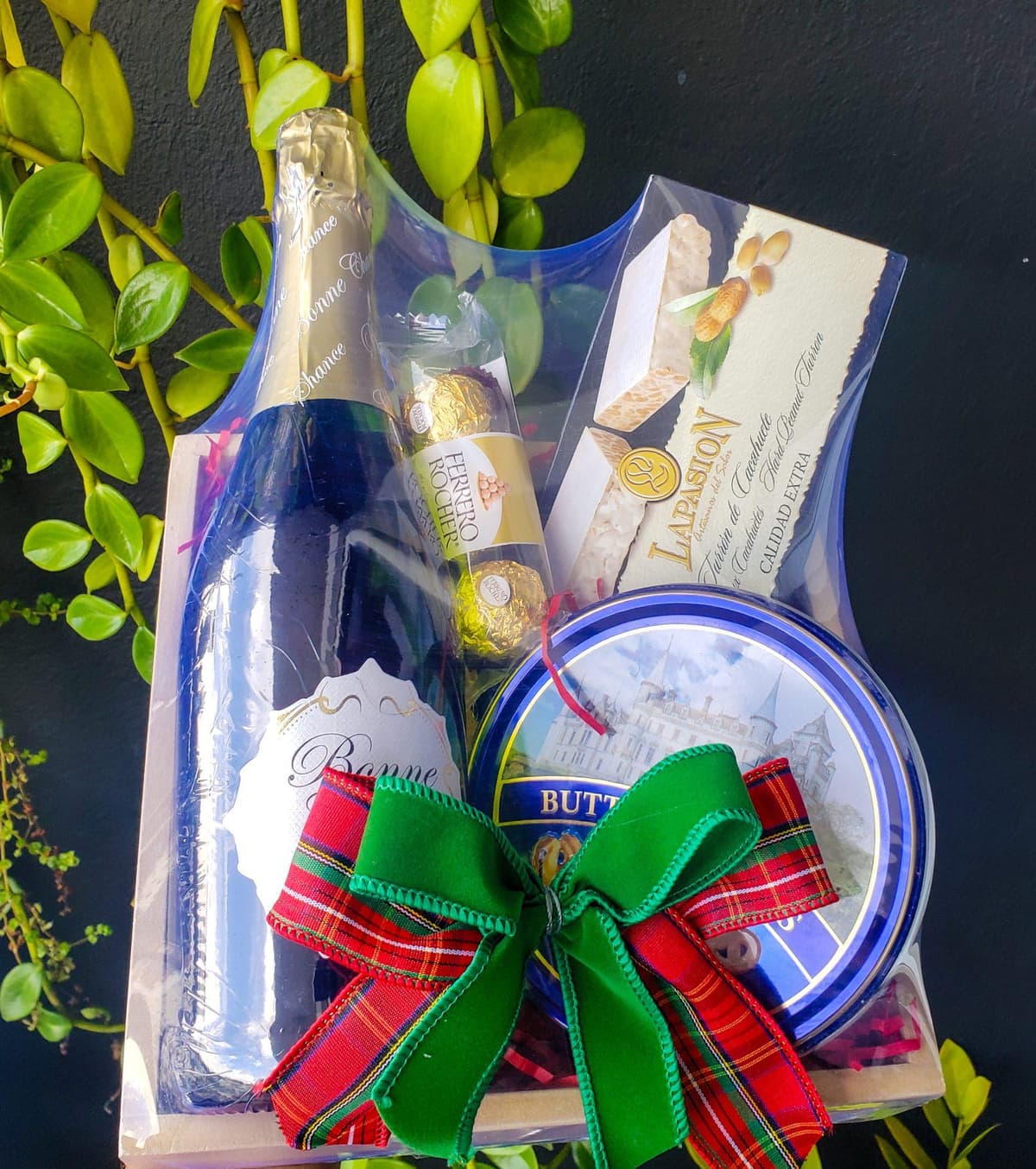 Cesta de Surtidos Navideños, vista principal