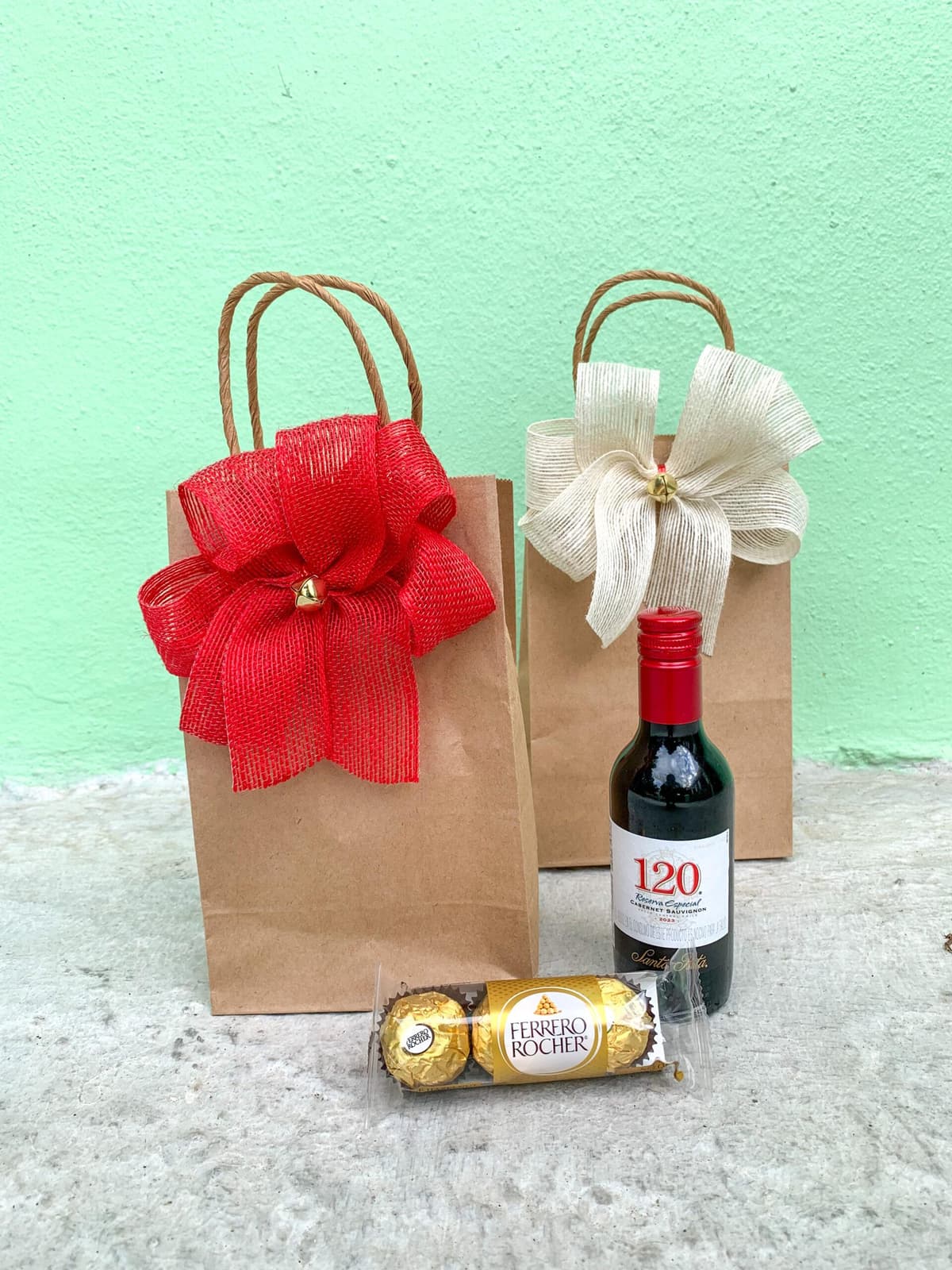 Cesta Vino y Bombones, vista principal