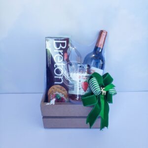 Cesta con Vino y Delicias