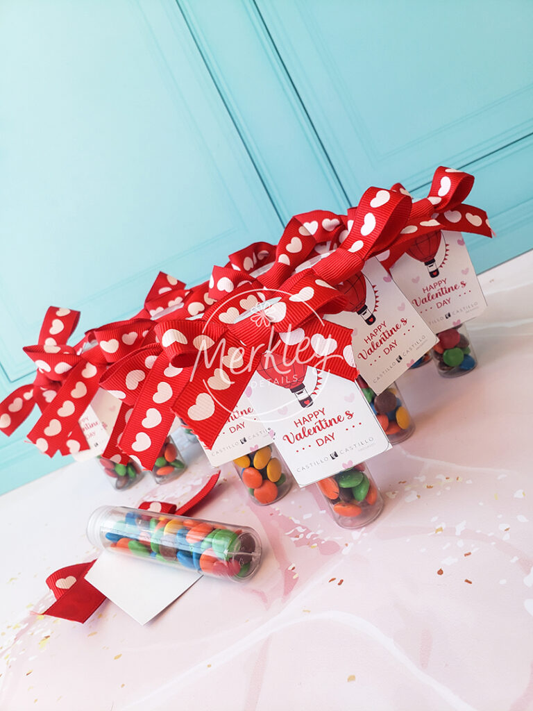 Cilindros Plasticos de 1oz rellenos de chocolates